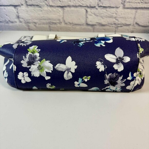Liz Clairborne PVC Blue Floral Purse EUC - Picture 6 of 11